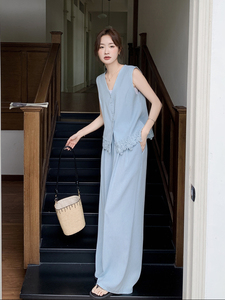 2026夏季新款高级感蕾丝拼接无袖马甲阔腿裤套装女显瘦气质两件套图片