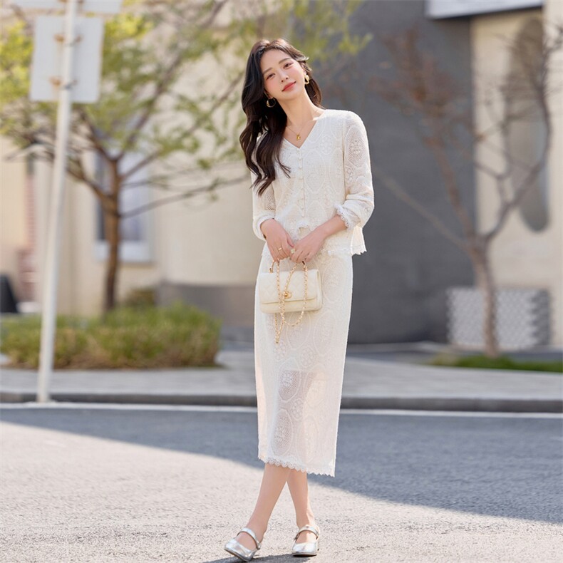 【现货！！！！】蕾丝半身裙小香风两件套女,女装套装/套裙,素月