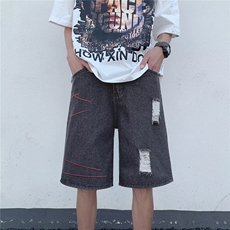 黑色