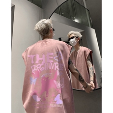 粉红色