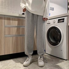 灰色
