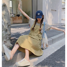 卡其色背带裙条纹T恤两件套女2023夏新款韩版小个子炸街时尚套装，女装套装/套裙，2C037