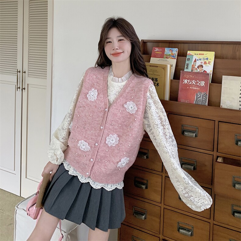 粉色小香风花朵针织马甲2025新款女初春高级感钩花上衣，女装马甲，维壹