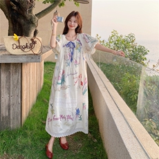 印花连衣裙女夏季2026新款韩系松弛感小众俏皮减龄涂鸦花卉中长裙，女装连衣裙，艾米莉亚