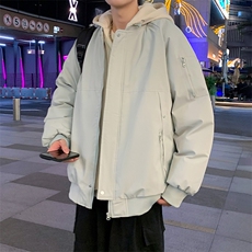 灰绿色