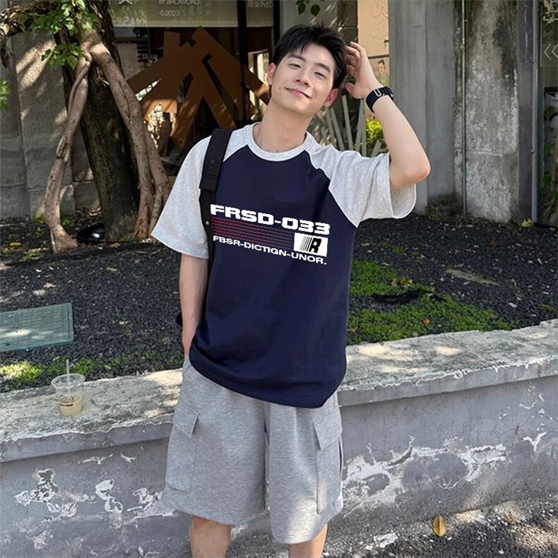 抖音得物高品质二开240克宽松纯棉美式潮牌插肩袖拼接短袖T恤,男装T恤,电商A486