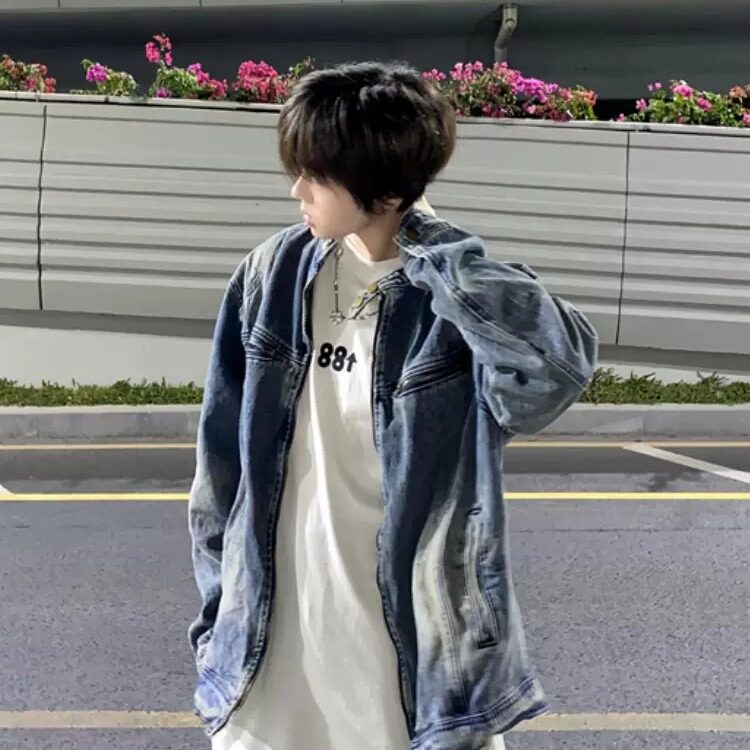 2025秋季美式高街机车牛仔外套男款水洗做旧潮牌宽松休闲拉链图片