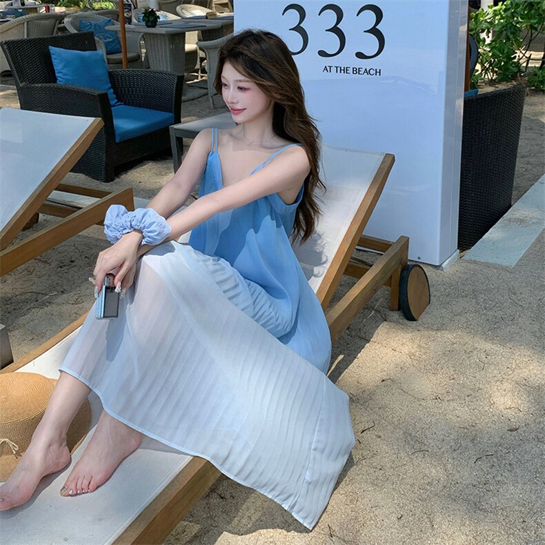 海边度假渐变吊带连衣裙女2025夏季新款设计感超好看气质绝美长裙,女装连衣裙,2C122