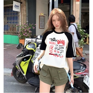 抖音得物品质二开240克宽松纯棉美式潮牌插肩三杠织带短袖T恤图片