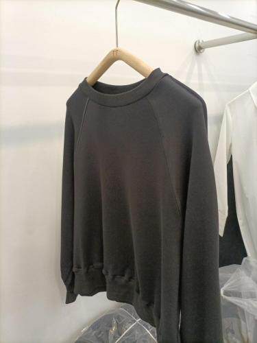 设计师款木耳边套头卫衣两色米色/黑色，女装卫衣/绒衫，ENGE