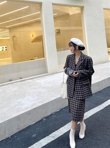 高品质格纹套装图片