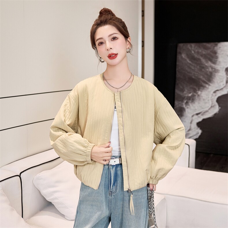 欧版短款圆领外套女2025春季新款设计感条纹小个子宽松显瘦上衣潮,女装短外套,米雪儿