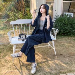 连帽牛仔外套阔腿裤两件套女春2025今年流行漂亮韩系宽松显瘦套装图片