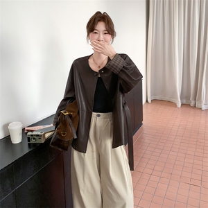 秋装  皮衣外套休闲宽松版 圆领 袖口拼接格-2d075-p175-k235图片
