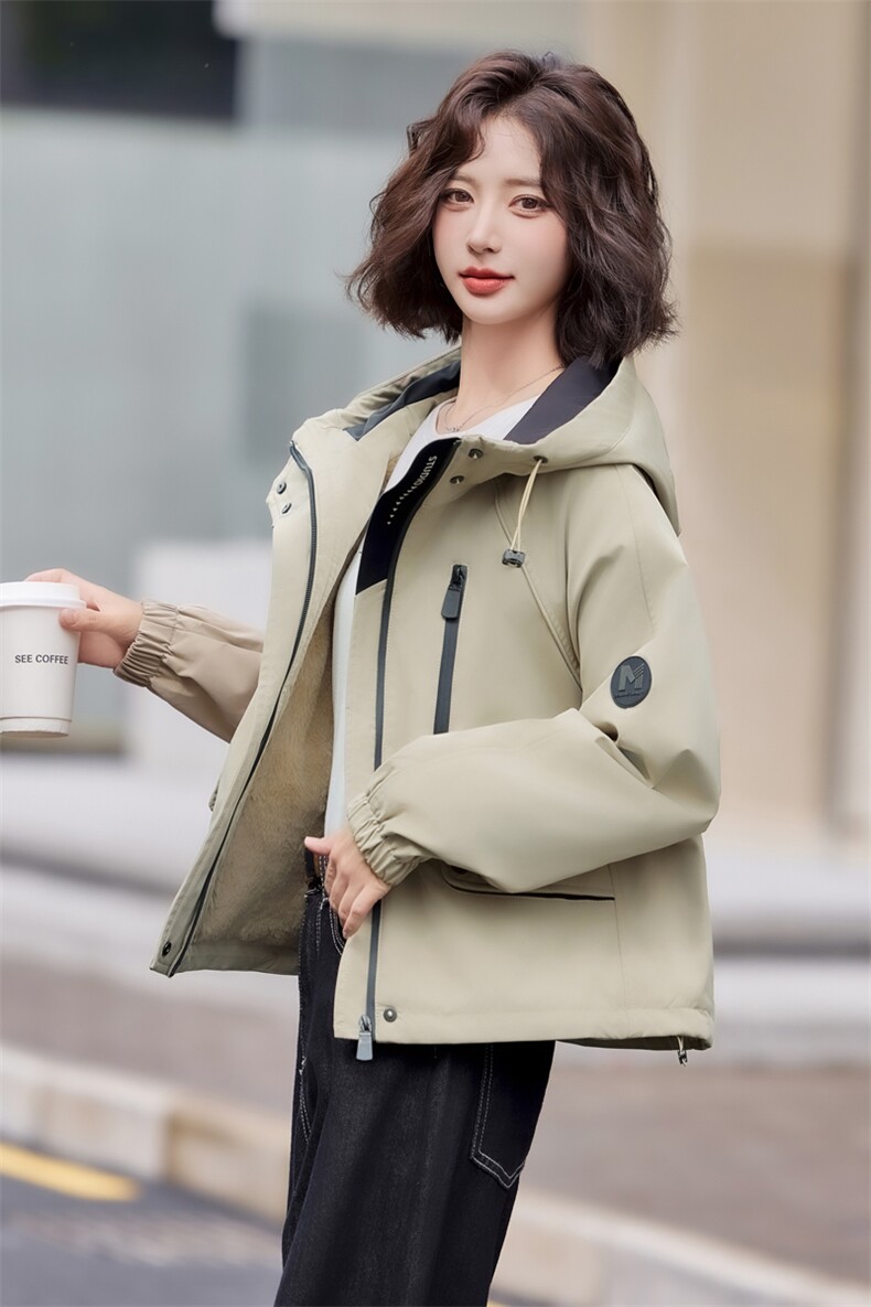 加绒加厚派克服棉服女2025冬季新款小个子宽松休闲连帽工装冲锋衣,女装派克服,慕依路
