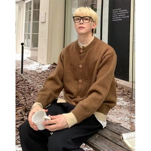 水曜日定休早秋慵懒风假两件针织外套男纽扣开衫毛衣上衣 MYM189图片