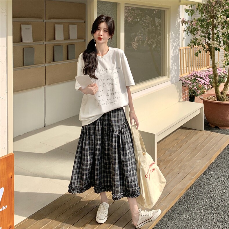 韩系搭配一整套女夏季2025新款字母印花短袖T恤格子半身裙两件套,女装套装/套裙,2C166