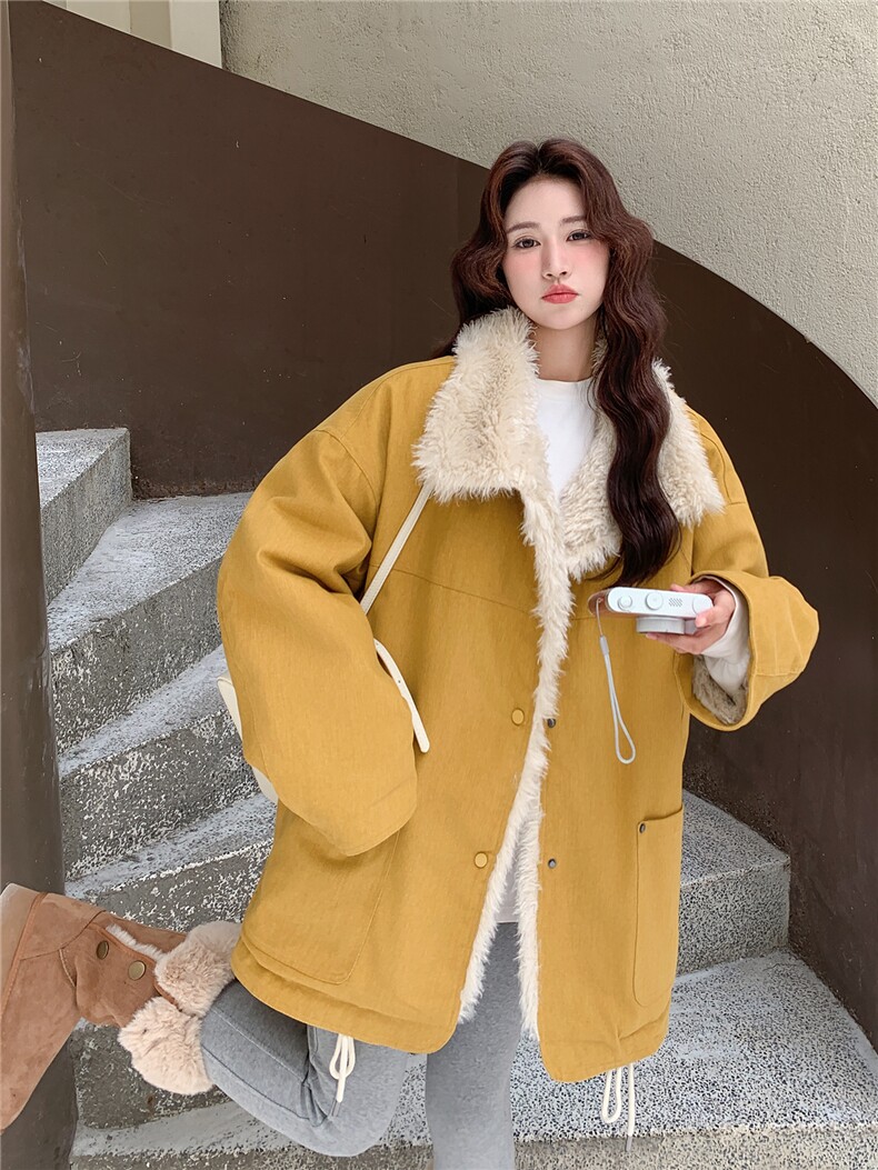 姜黄色羊羔毛拼接派克服女2025冬季新款韩系皮毛一体加绒加厚棉服,女装短外套,2B156