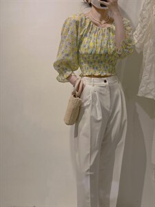 韩系两穿小花上衣图片
