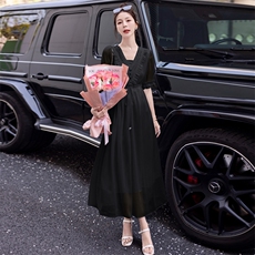 奥特莱斯商场同款品牌撤柜民族风刺绣连衣裙女夏装莱赛尔天丝系带，女装连衣裙，辉煌依升