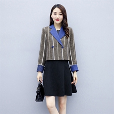 2021春秋款拼接翻领短款条纹短外套舒适百搭潮流显高淑女，女装短外套，悠米