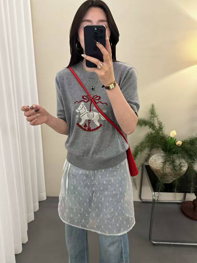 2026年春季女士休闲风圆领提花针织短袖羊毛混纺,女装T恤,臻纶羊绒