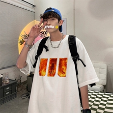 白色