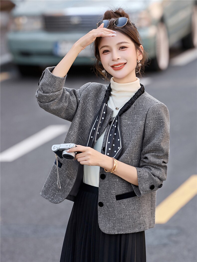 独特漂亮蝴蝶结系带毛呢外套女2025秋冬新款气质百搭显瘦短款上衣,女装短外套,罗腾