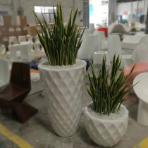Creative glass fiber reinforced plastic diamond flower pot combination shopping mall office building hotel beautiful Chen flower outdoor community gardening ornaments
