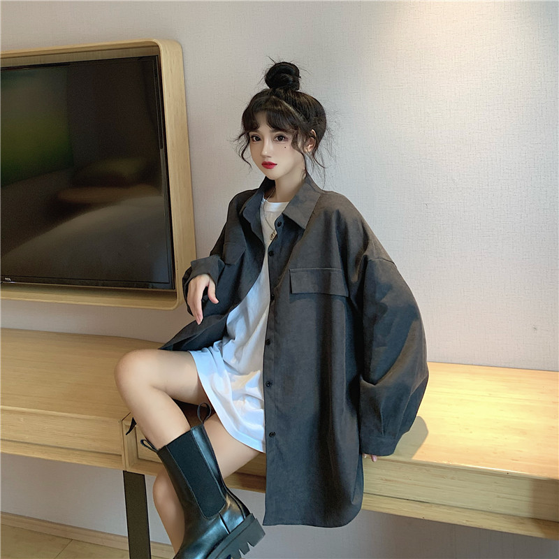 Plus-Size Vintage Lapel Shirt for Women 2026 Spring Loose Boyfriend Style Polo Collar British Shirt Top Jacket Trendy Plus-Size Vintage Lapel Shirt for Women 2026 Spring Loose Boyfriend Style Polo Collar British Shirt Top Jacket Trendy