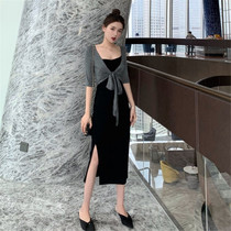 2021 autumn new small fragrant wind royal sister set foreign air sling bag hip dress sunscreen cardigan two-piece female