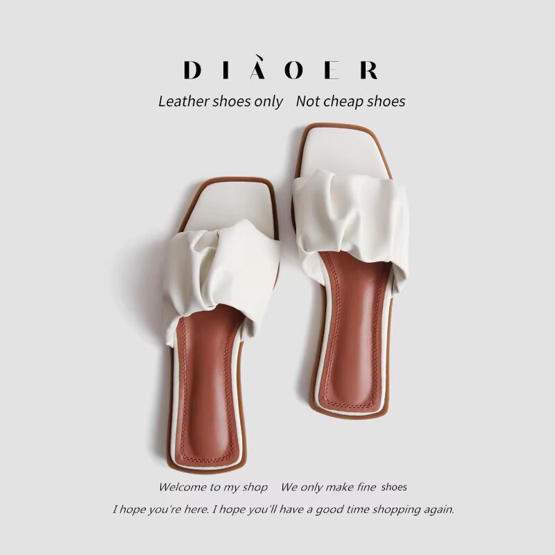 Xiao Luo Original, Super Soft ~ ins soft sole Pleated Square-Toe Open-Toe Sandals for Women, Summer Outdoor Slip-On Sandals