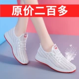 Слипоны, нескользящая обувь для ходьбы, спортивная обувь для матери, коллекция 2021, мягкая подошва