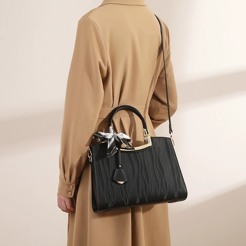 Универсальная вместительная и большая сумка на одно плечо, подарок на день рождения, премиум класс