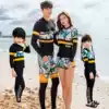 Small, medium and large children's jellyfish clothing two-piece parent-child swimsuit Men and women couples sunscreen quick-drying hot spring swimming wetsuit