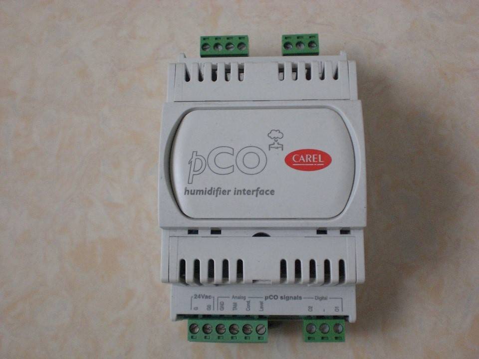 PCOUMI2000 PCO2000 AL0 Carle Controller CAREL Controller Original Spot One