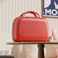 Классическая модель сплошного цвета - красный