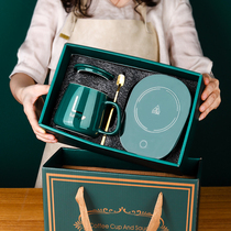 Mothers Day gift bridesmaids accompanied by the gift of the mothers daughter to the employeesparents elders practical gifts