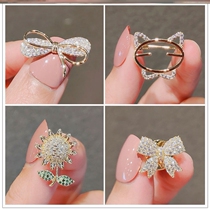 Small Fragrant Brooch Nets Red Children Cute Son Tying Knots Knotty Mama Money Inlaid Drilling Beautiful Fashion Light Lavish Elegance