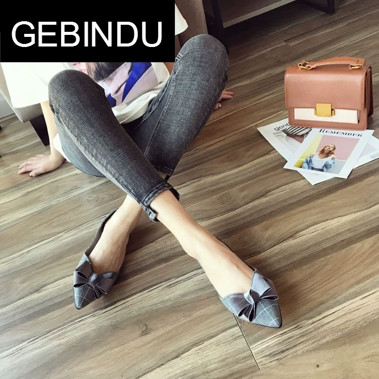 GEBINDUg thương hiệu giày bệt mũi nhọn phụ nữ giày đế thấp màu xám mùa xuân mới giày đơn giày bệt miệng nông - Giày cắt thấp