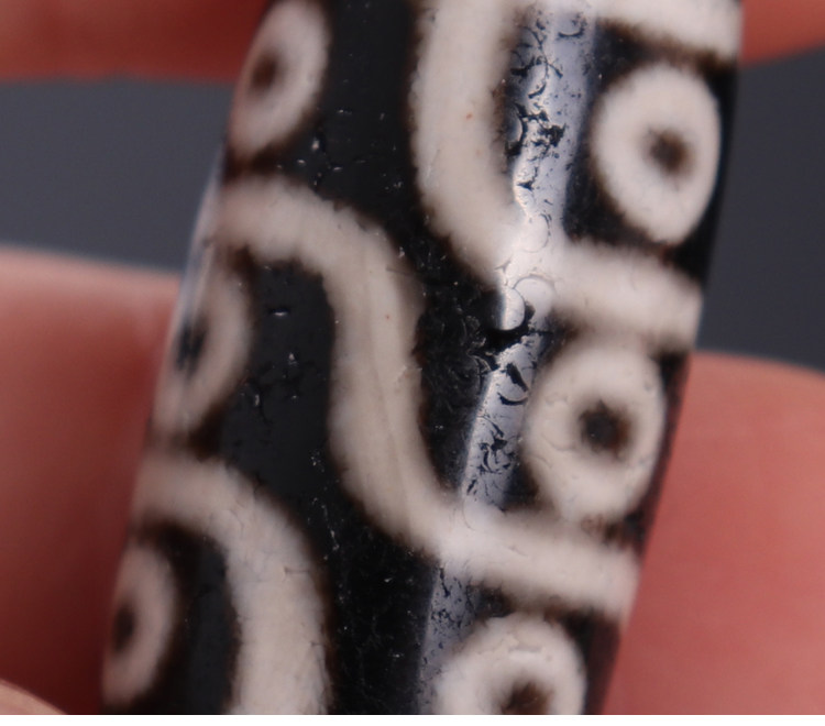 Украшения на руку 西藏九眼天珠 藏传天珠配饰 diy佛珠念珠手串顶珠腰珠配珠