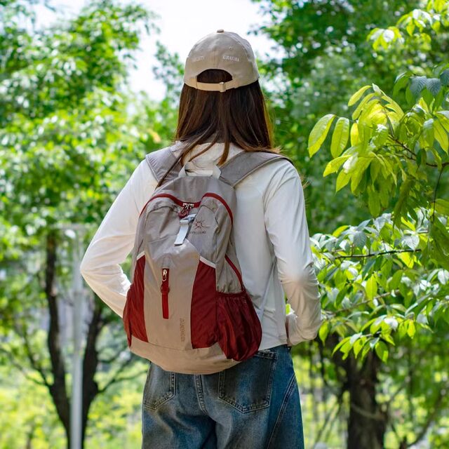 German Diverse Outdoor Travel Backpack Lightweight 2025 New Ultra-Thin Foldable Portable Mountaineering Backpack