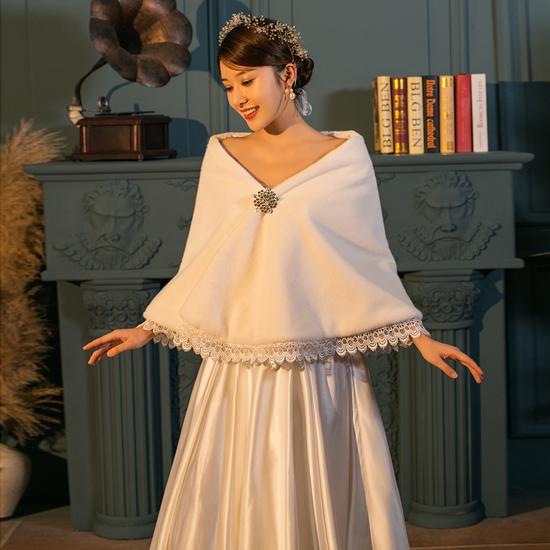 Bride wedding Mao shawl Shoulder Wedding Dresses Dress Cape Jacket Imitation Fur Cloak Cloak Coat Accessories Woman Warm Autumn winter