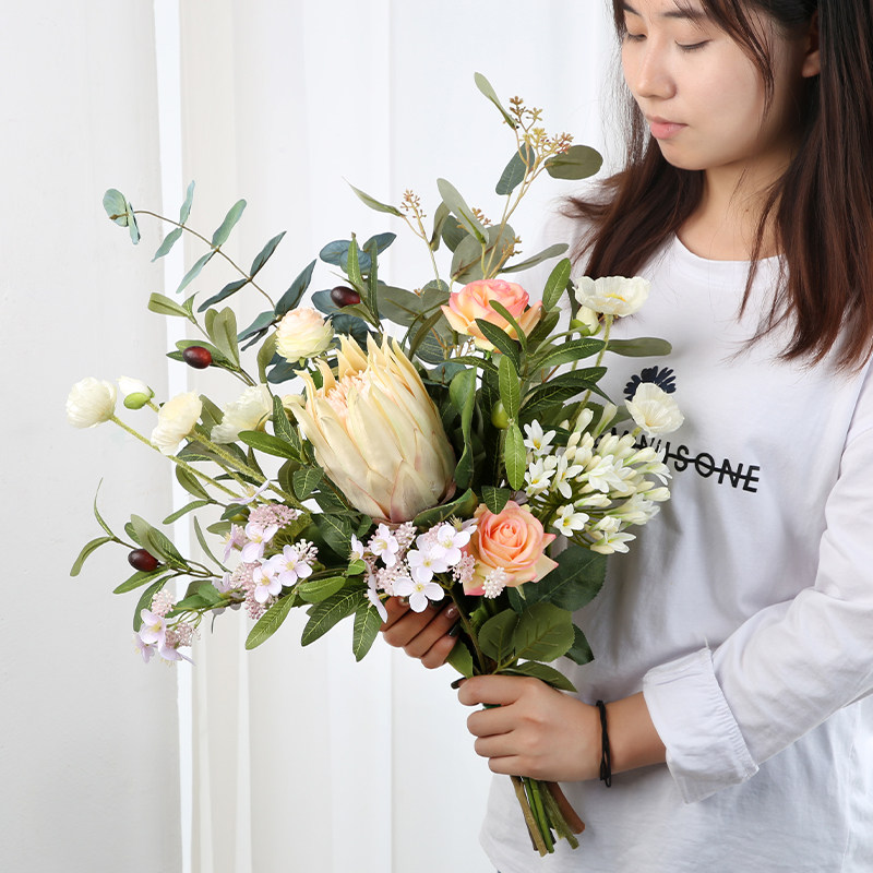 Nordic High-end Emulation Monarch Bouquet Drawing Room Dining Room Table Light Extravagant Florist Furnishing with florist Decorative Flower Suit Pendulum