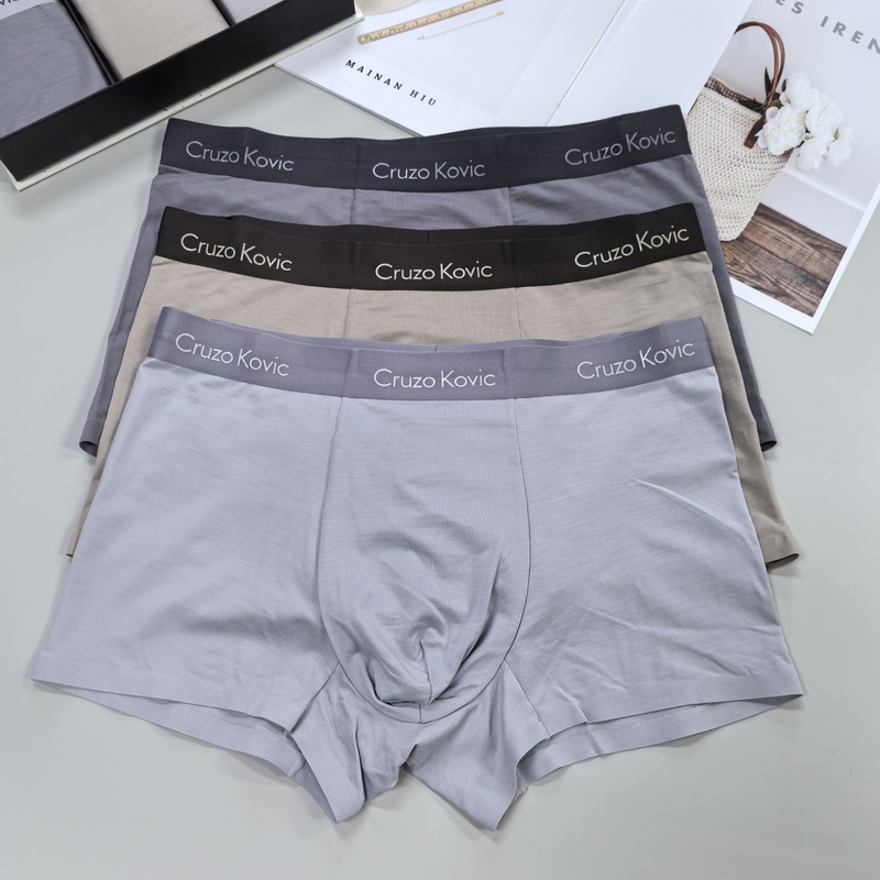 3 Pieces Gift Box Men's Underwear 80 Count Lenzing Modal Comfortable Silk Breathable Crotch Shorts Seamless Boxer Briefs