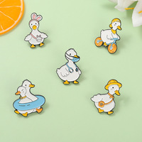 Cute cartoon ducklings brooch creative flat -mouth duck swimming cycling Dr. Yellow duck Doctor model badge accessories