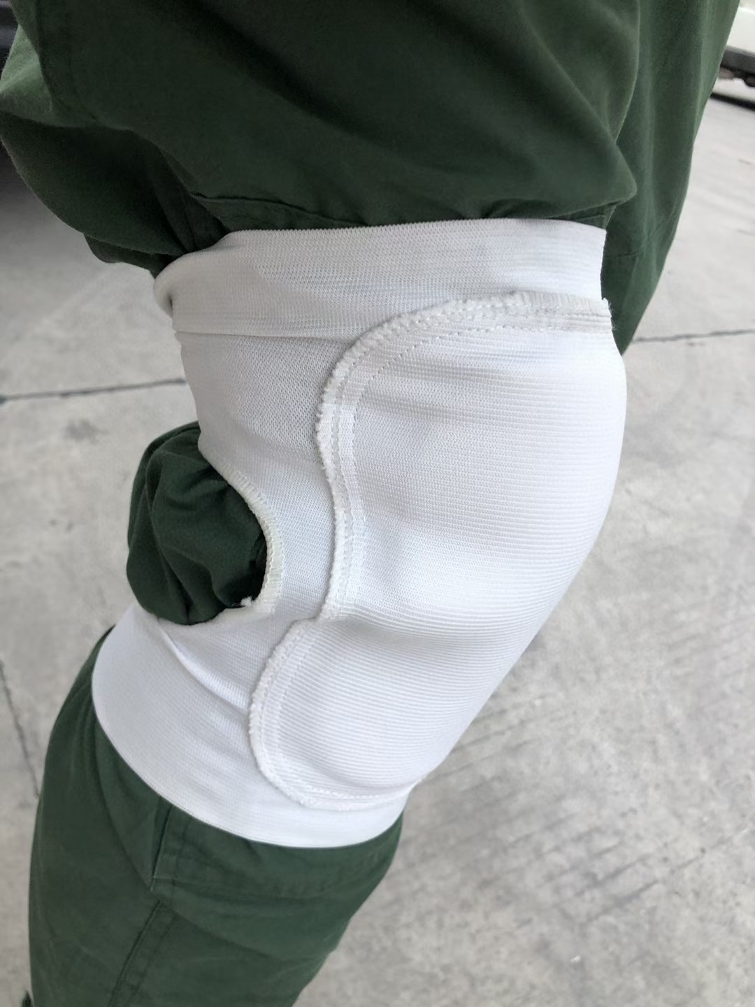 Old fashioned kneecap sports running kneecap old goods 87 kneecap thickened anti-kowtow warm pure cotton kneecap cushion kowao