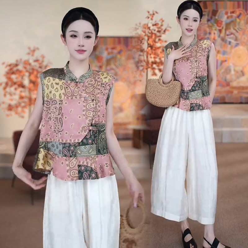 [Carly] High-End Retro Geometric Stylish Shirt for Women, Summer 2026, Thin Style, Age-Reducing, Sleeveless Ruffle Top