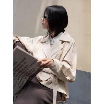 GUOE 20AW fashion temperament Korean version of solid color loose waist short windbreaker womens autumn thin design sense niche