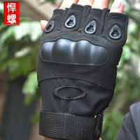 Перчатки, без пальцев